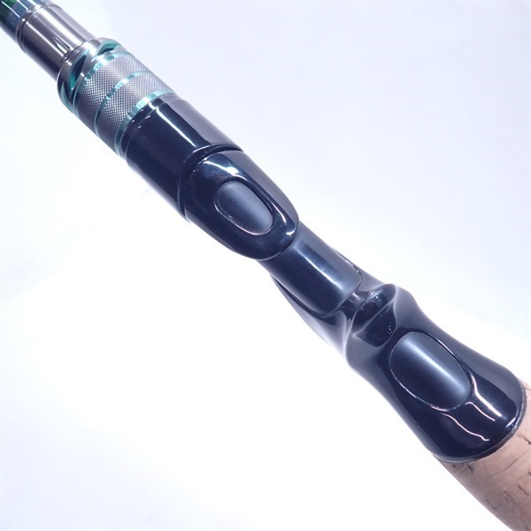 オロチＸ１０Ｆ４，１／２－６１１ＸＴ